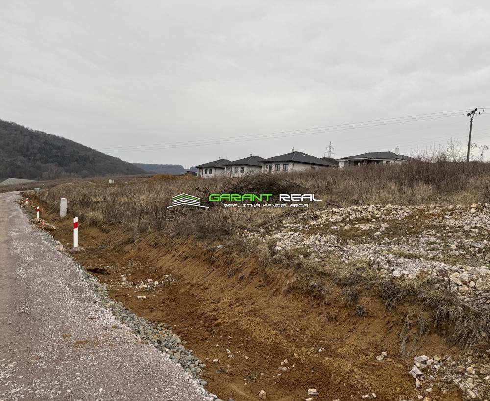 GARANT REAL - predaj stavebné pozemky 525 m2, 546 m2, 1367 m2, Veľký Šariš, Kanaš