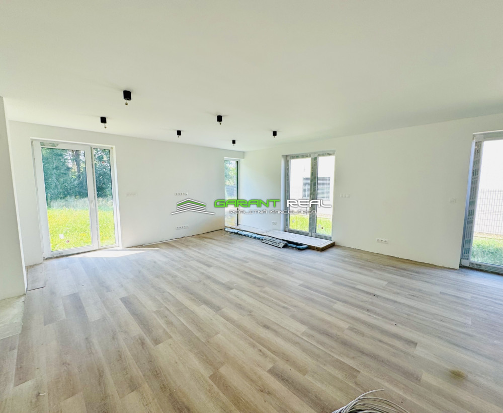 GARANT REAL - predaj rodinný dom, 4 - izbový bungalov 150 m2, Prešov, Nižná Šebastová