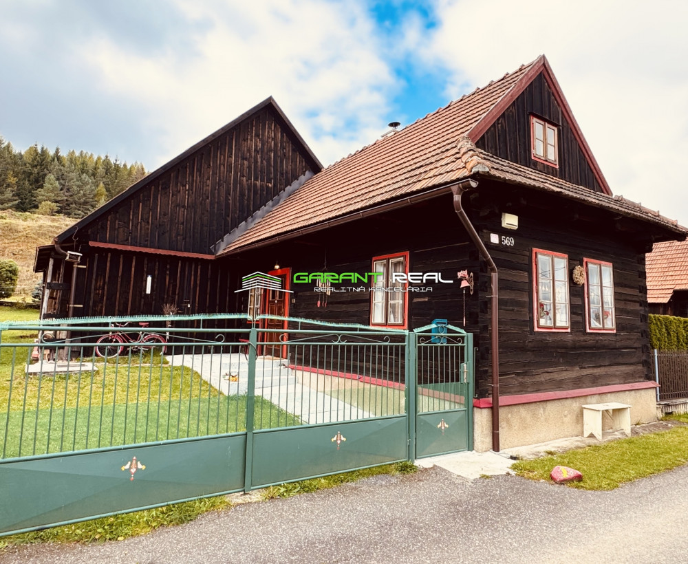 GARANT REAL - predaj chalupa, drevenica,134 m2 úžitková plocha, na pozemku 446 m2, Liptovský Mikuláš,,Važec, ul. Vyšná