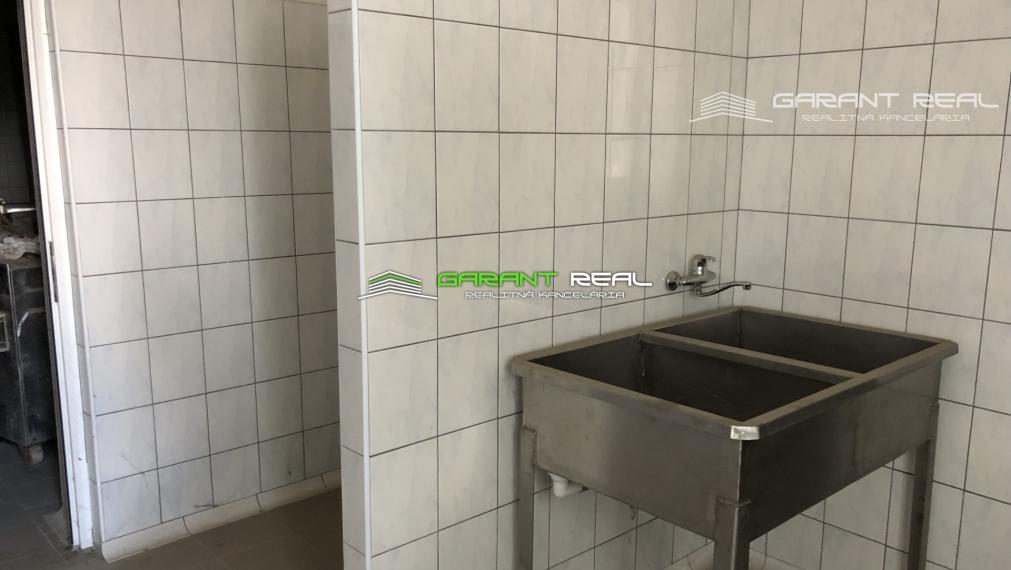 GARANT REAL - predaj komerčný objekt, mäsovýroba, Kapušany, okr. Prešov