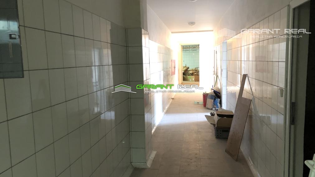 GARANT REAL - predaj komerčný objekt, mäsovýroba, Kapušany, okr. Prešov