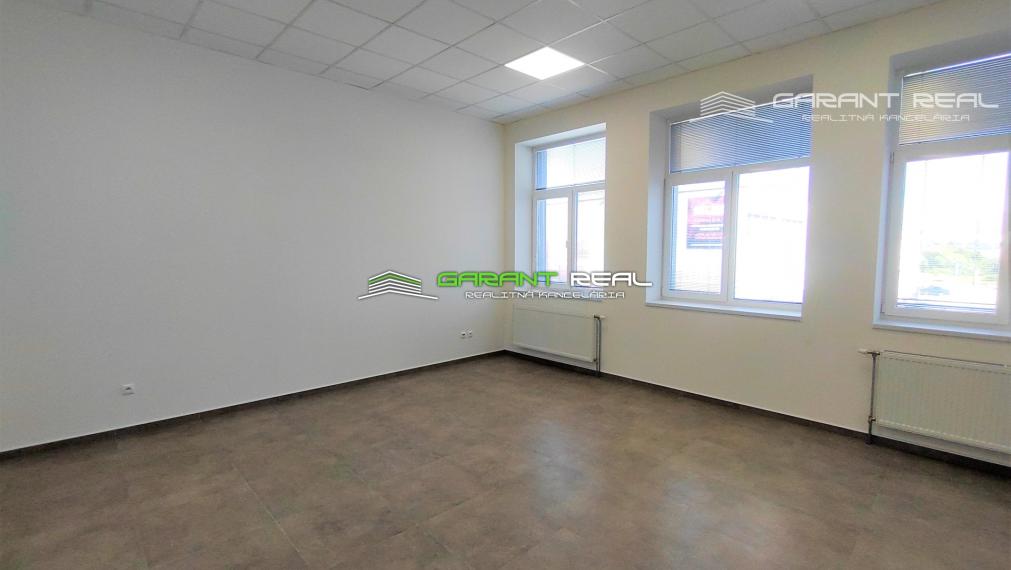 GARANT REAL - prenájom kancelárskych priestorov, 22 m2 - 34,10 m2, Masarykova ulica, Prešov