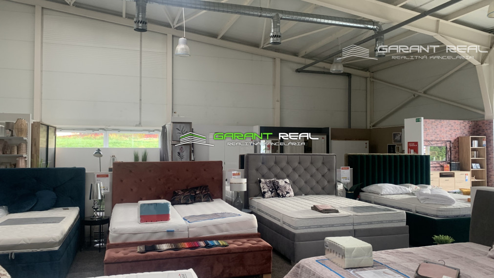 GARANT REAL - prenájom obchodný priestor 657 m2 v rámci obchodného centra Black Red White, Pod Táborom, Sídlisko Sekčov,, Prešov