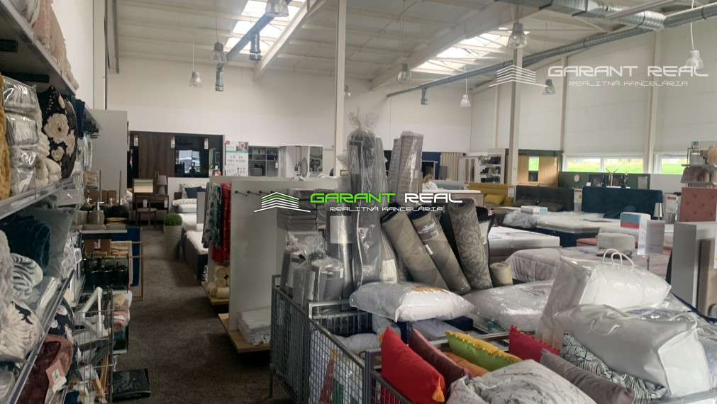 GARANT REAL - prenájom obchodný priestor 657 m2 v rámci obchodného centra Black Red White, Pod Táborom, Sídlisko Sekčov,, Prešov