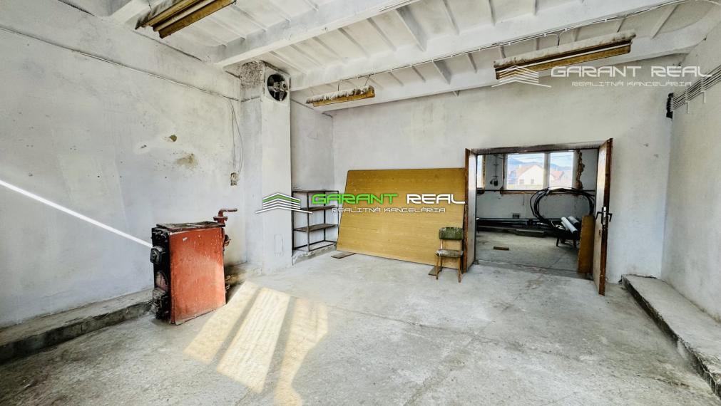 GARANT REAL predaj/ prenájom - veľkometrážne garáže, 382 m2, s pozemkom 882 m2, Veľký Šariš