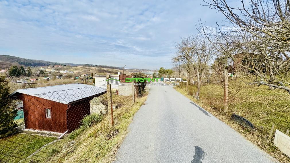GARANT REAL predaj záhrada 385 m2 so záhradným domčekom 18 m2, Prešov, Vydumanec