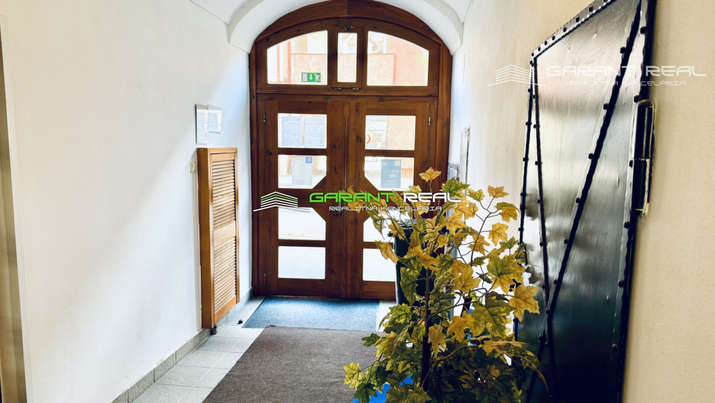 GARANT REAL - predaj 4 - podlažný meštiansky dom, úžitková plocha 248 m2, na vlastnom pozemku, Prešov, centrum, Slovenská ulica