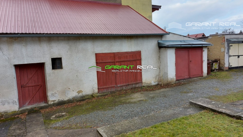 GARANT REAL - predaj rodinný dom,145 m2, s garážou a 2 hospodárskymi budovami 66 m2, Prešov, Solivar