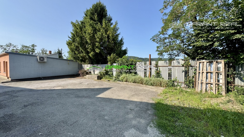 GARANT REAL - prenájom obchodný priestor 50 m2, resp. priestor na služby, s parkovaním, Prešov, Masarykova ul.