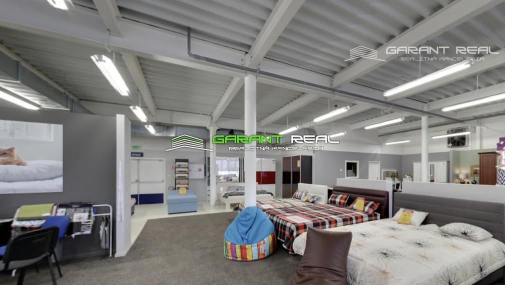 GARANT REAL - predaj komerčný objekt, obchodná budova, predajňa, úžitková plocha 2500 m2, na pozemku 4200 m2 obchodné centrum Trnava