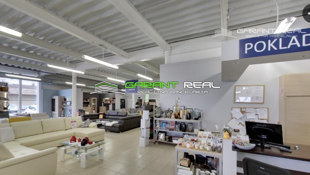 GARANT REAL - predaj komerčný objekt, obchodná budova, predajňa, úžitková plocha 2500 m2, na pozemku 4200 m2 obchodné centrum Trnava