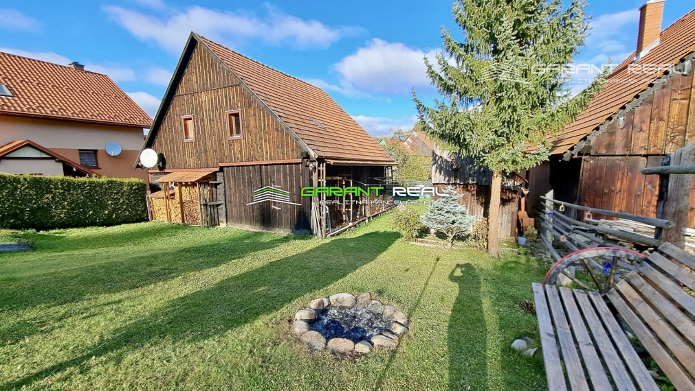 GARANT REAL - predaj chalupa, drevenica,134 m2 úžitková plocha, na pozemku 446 m2, Liptovský Mikuláš,,Važec, ul. Vyšná