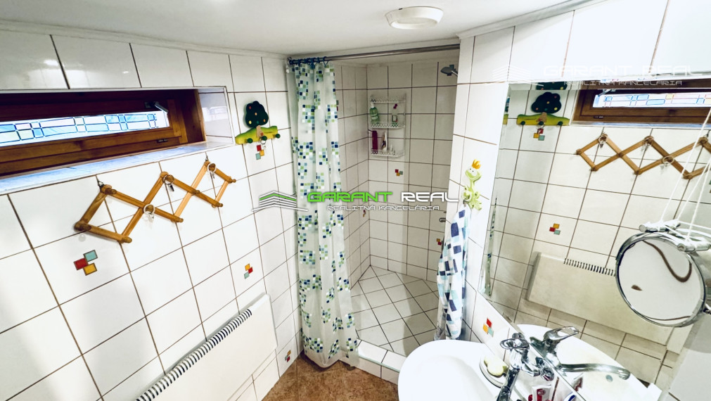 GARANT REAL - predaj chalupa, drevenica,134 m2 úžitková plocha, na pozemku 446 m2, Liptovský Mikuláš,,Važec, ul. Vyšná