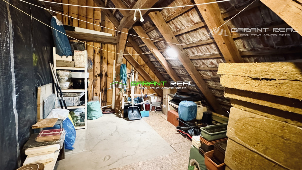 GARANT REAL - predaj chalupa, drevenica,134 m2 úžitková plocha, na pozemku 446 m2, Liptovský Mikuláš,,Važec, ul. Vyšná