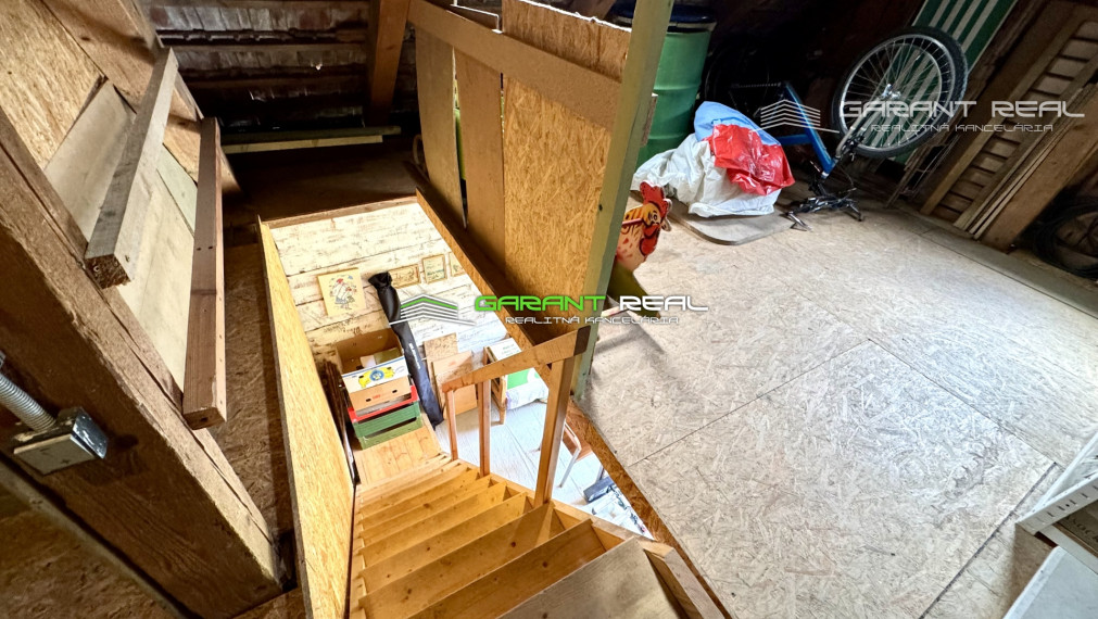 GARANT REAL - predaj chalupa, drevenica,134 m2 úžitková plocha, na pozemku 446 m2, Liptovský Mikuláš,,Važec, ul. Vyšná