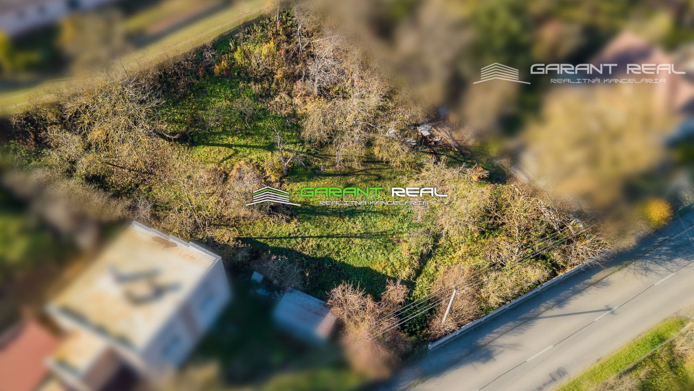 GARANT REAL - exkluzívne stavebný pozemok, celková výmera 1.349 m2, Gregorovce