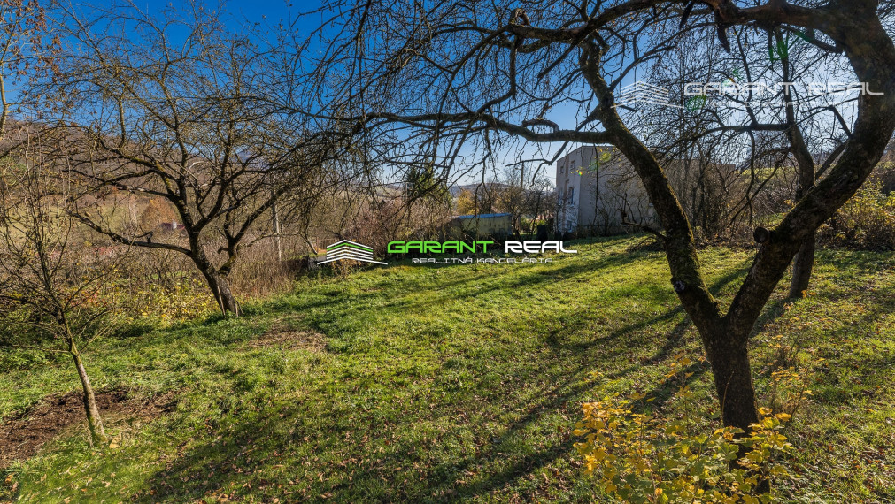 GARANT REAL - exkluzívne stavebný pozemok, celková výmera 1.349 m2, Gregorovce