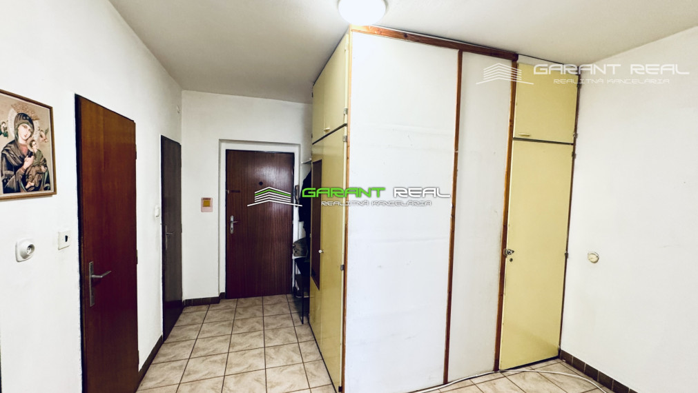 GARANT REAL - predaj 3-izbový tehlový byt 90 m2 s 2 loggiami, Prešov, Sídlisko II, Nábrežná ul.