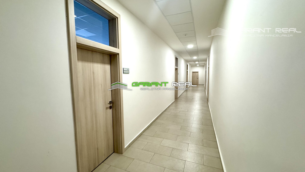 GARANT REAL - prenájom kancelária 43 m2 na 3. poschodí v kompletne novo zrekonštruovanej administratívnej budove, Prešov, Jarková 14