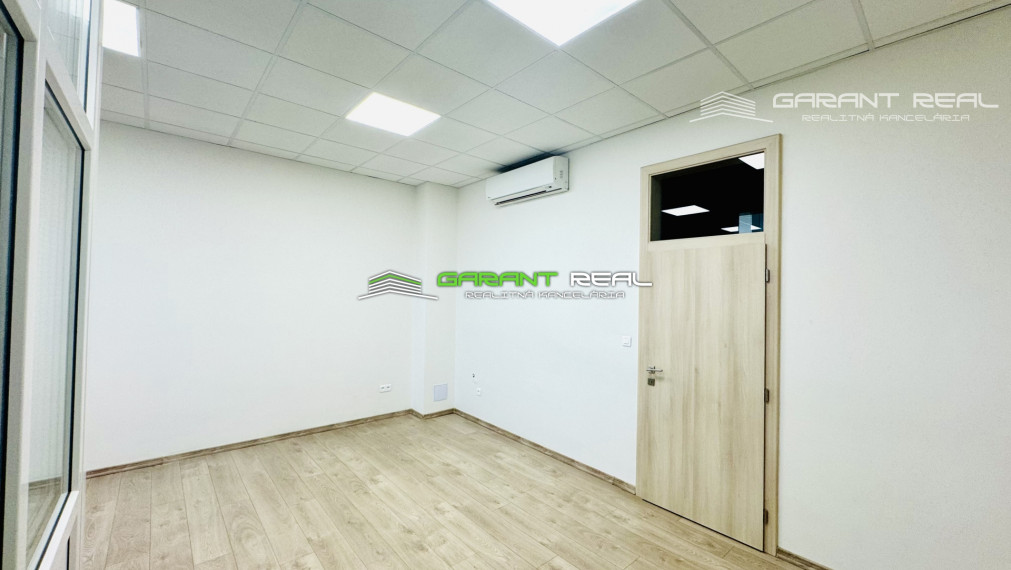 GARANT REAL - prenájom kancelária 43 m2 na 3. poschodí v kompletne novo zrekonštruovanej administratívnej budove, Prešov, Jarková 14