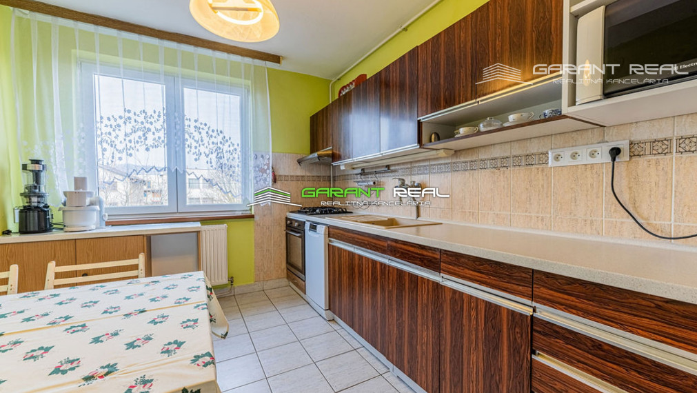 GARANT REAL - predaj 4-izbový byt v rodinnom dome, 105 m2, so záhradou 300 m2 a prístreškom na parkovanie, Prešov, Nižná Šebastová