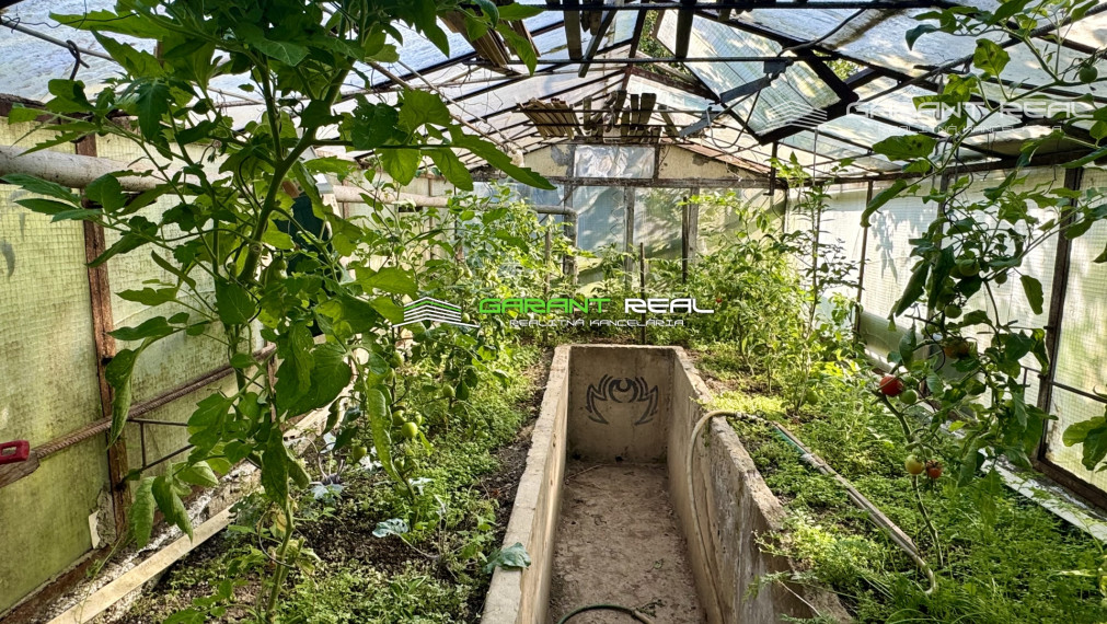 GARANT REAL - predaj 2-podlažný rodinný dom dvojgeneračný, s garážou, pozemok 1891 m2, Svinia, okr. Prešov