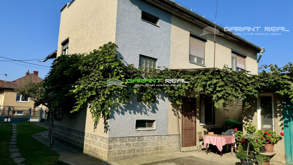 GARANT REAL - predaj 2-podlažný rodinný dom dvojgeneračný, s garážou, pozemok 1891 m2, Svinia, okr. Prešov
