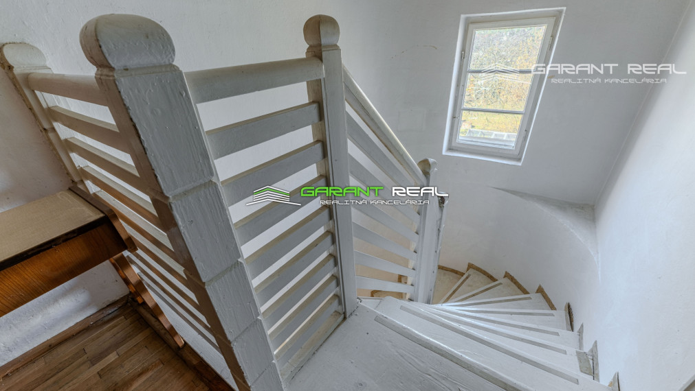 GARANT REAL predaj 5 -izbový dvojpodlažný rodinný dom Prešov, Táborisko, Sládkovičova ul.
