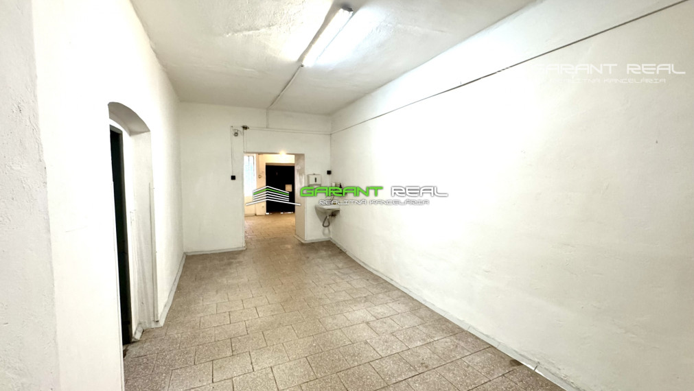 GARANT REAL - prenájom skladový priestor s nakladacou rampou,130 m2, Prešov, širšie centrum, Radlinského ulica