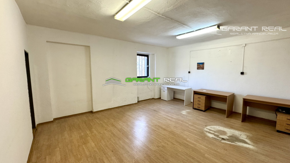 GARANT REAL - prenájom skladový priestor s nakladacou rampou,130 m2, Prešov, širšie centrum, Radlinského ulica