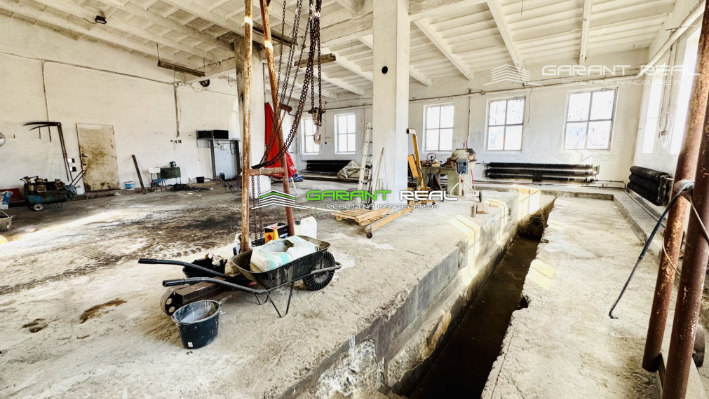 GARANT REAL predaj 4 veľkometrážne garáže,3 x 64 m2 a 148 m2, s pozemkom 882 m2, Veľký Šariš