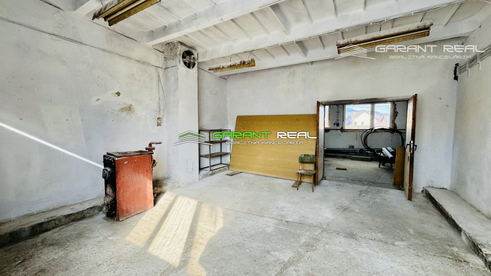 GARANT REAL predaj 4 veľkometrážne garáže,3 x 64 m2 a 148 m2, s pozemkom 882 m2, Veľký Šariš