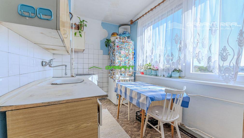 GARANT REAL - predaj 3-izbový byt 67 m2 s loggiou 4 m2, Októbrová ulica, Sídlisko II, Prešov
