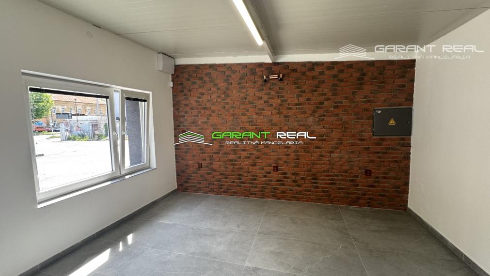 GARANT REAL - prenájom klimatizovaný obchodný priestor 50 m2, resp. priestor na služby, s parkovaním, Prešov, Masarykova ul.