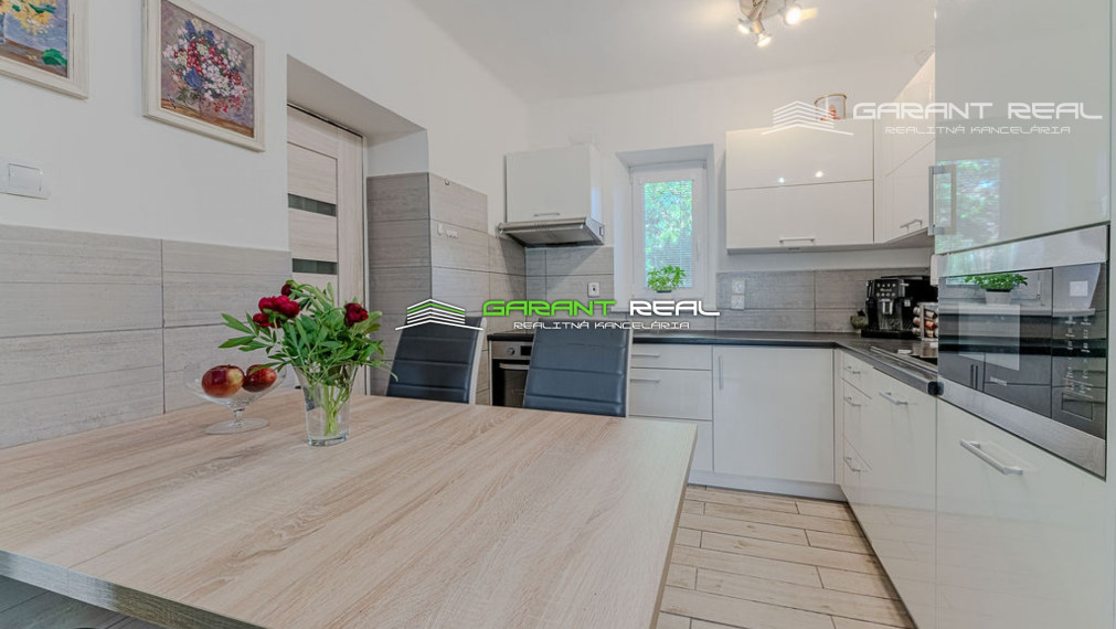 GARANT REAL - predaj rodinný dom jednopodlažný, 110 m2, Prešov, Za Kalváriou, na 14 á pozemku