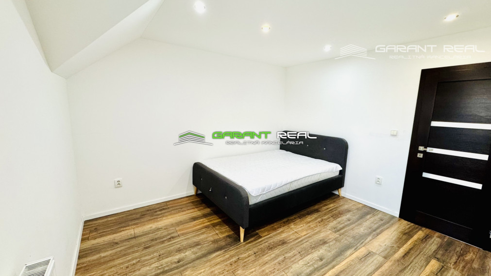 GARANT REAL -prenájom 2-izbový moderný, klimatizovaný byt so šatníkom, 50 m2, Prešov, širšie centrum, Bayerova ul.