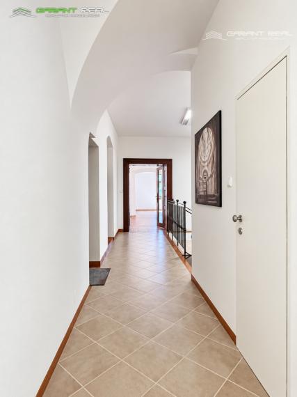 GARANT REAL - prenájom obchodno - kancelárske priestory, Hlavná ulica, 110 m2