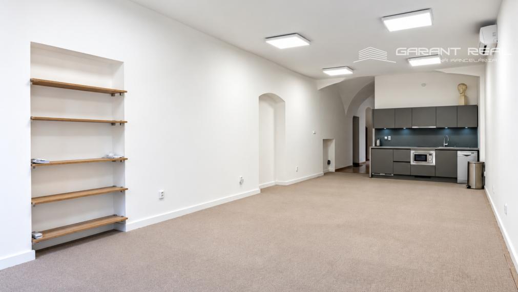 GARANT REAL - prenájom obchodno - kancelárske priestory, Hlavná ulica, 110 m2