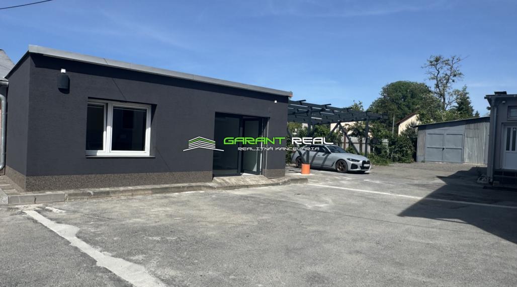 GARANT REAL - prenájom klimatizovaný obchodný priestor 50 m2, resp. priestor na služby, s parkovaním, Prešov, Masarykova ul.